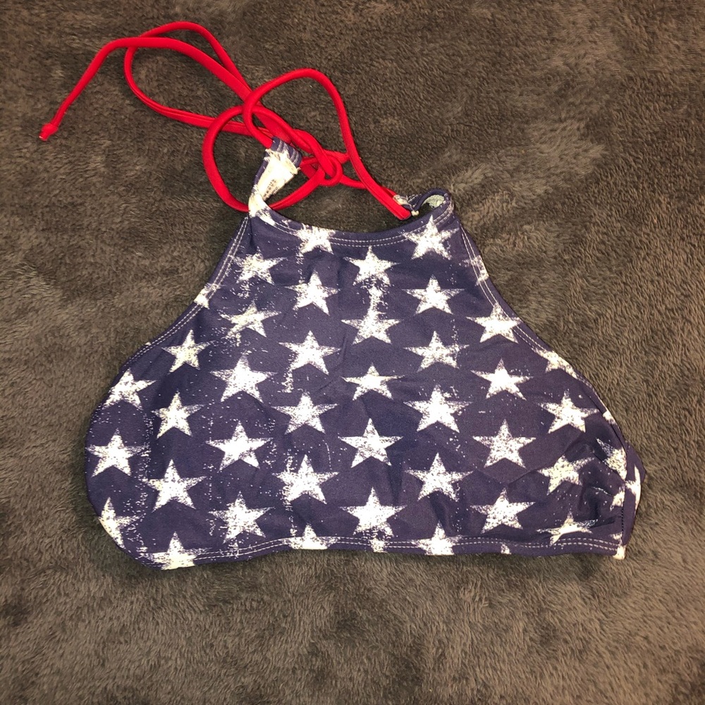 Women’s bathing suit top